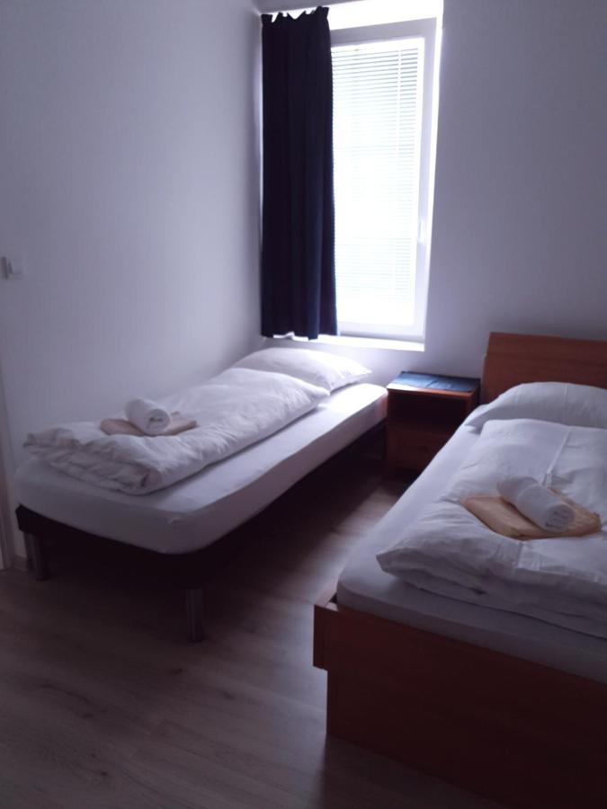 Guesthouse Osvald Zirovnica Exteriér fotografie